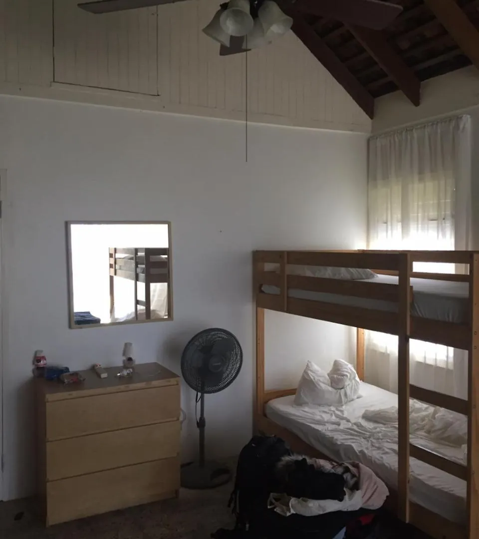 Five Gables Hostel Μοντέγκο Μπέυ